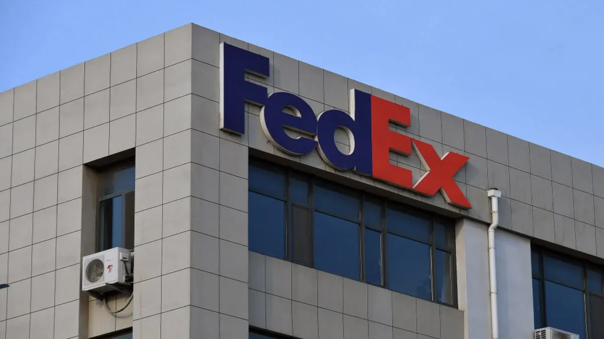 fedex